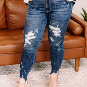 Love In Your Sights Tattered Hem Judy Blue Jean